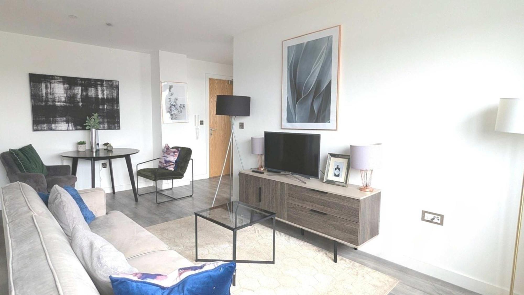 Apartment Luxury 2 Bed Apt - 15 Mins To Solihull Centre