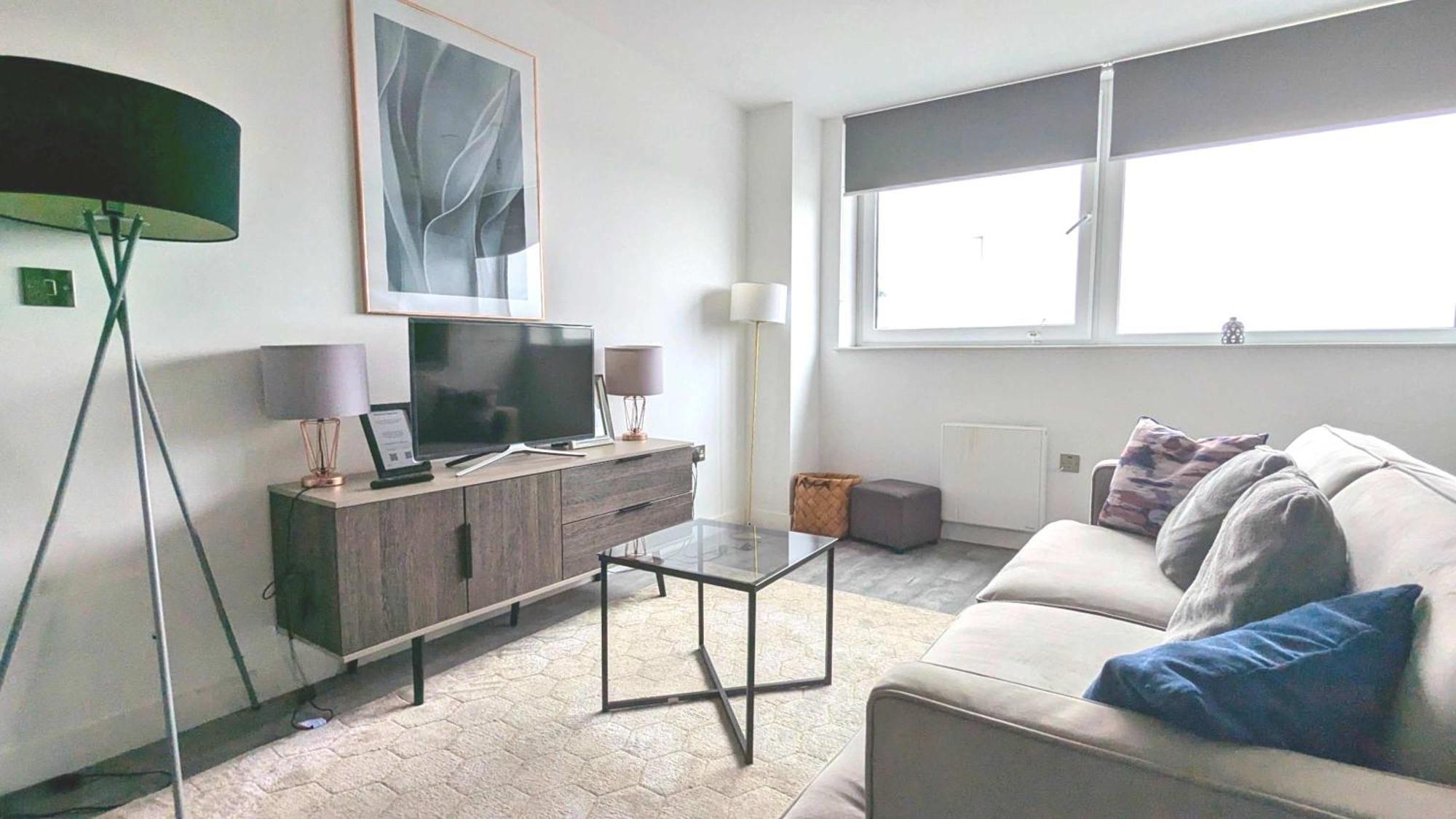 Luxury 2 Bed Apt - 15 Mins To Solihull Centre Apartment *